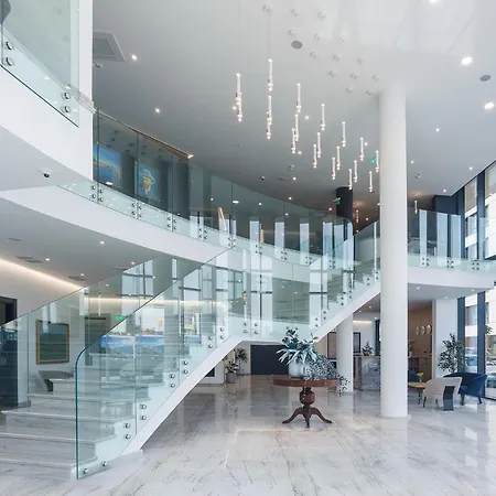 Blue Star Luxury Sofya