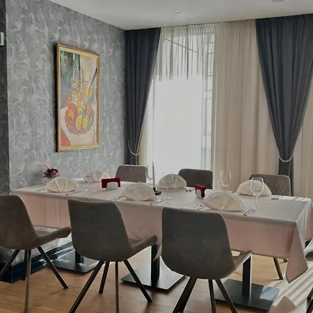 Blue Star Luxury 호텔 4*